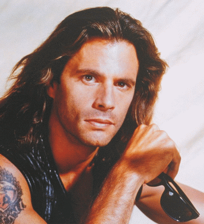Ok Lorenzo Lamas is not actually dead but his friggin' name is
